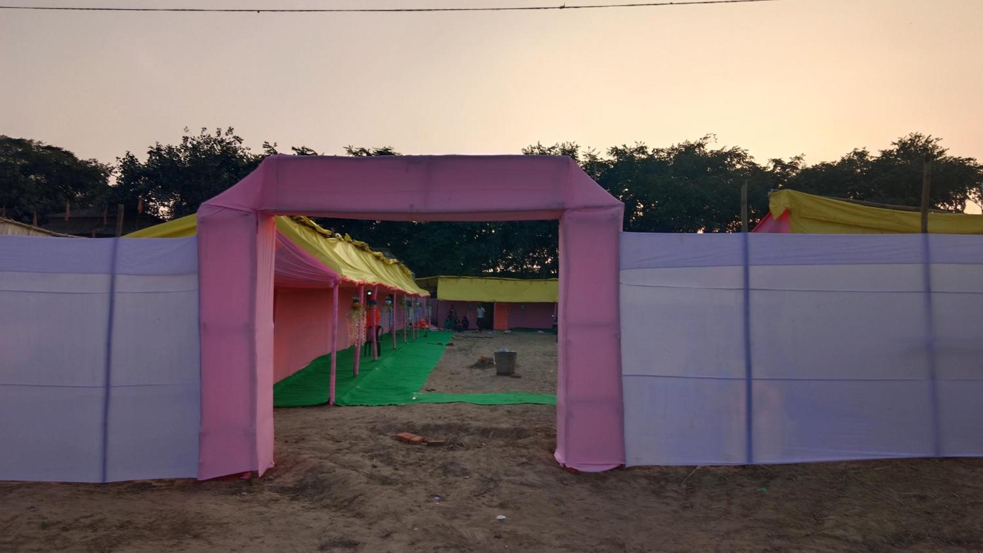 Mahakumbh Luxury Cottage Allāhābād Junction Exterior foto